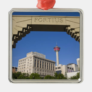 Olympic Plaza und Calgary Tower, Alberta, Kanada Silbernes Ornament