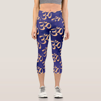 Om 4 Scattered Blue Monochrome Tie dye Capri Leggings