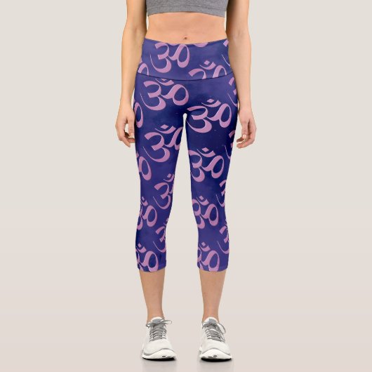 Om 5 Scattered Blue Monochrome Tie dye Capri Leggings (Vorderseite)