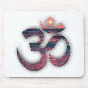 OM am Ozean Yoga Mousepad