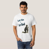 OM Blauer Mann Gebet Kneeling Lass Go Lass Gott T-Shirt (Vorne ganz)