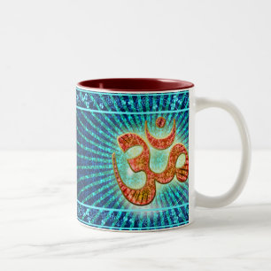 OM - das heilige Omkara Zweifarbige Tasse