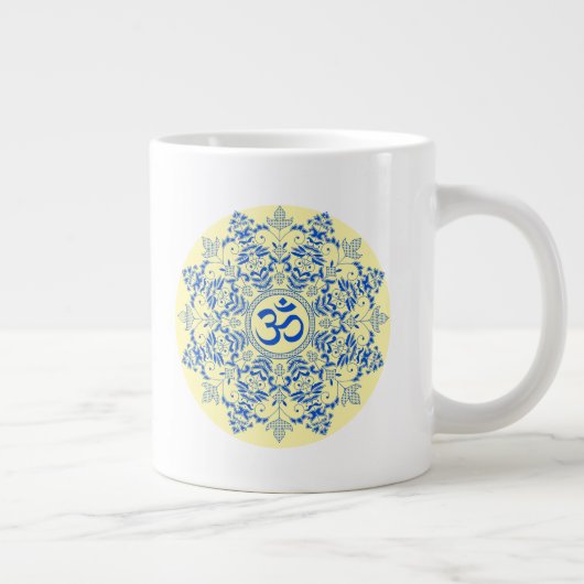 Om design Jumbo-Tasse (Rechts)