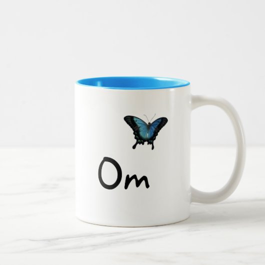 Om mit Schmetterling - Tasse (Rechts)