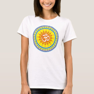 OM mit traditioneller indischer Art Mandana T-Shirt
