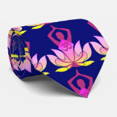 OM Namaste Spirituelle Lotus Blume Yoga Pose Krawatte (Gerollt)