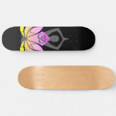 OM Namaste Spirituelle Lotus Blume Yoga Pose Skateboard (Horizontal)