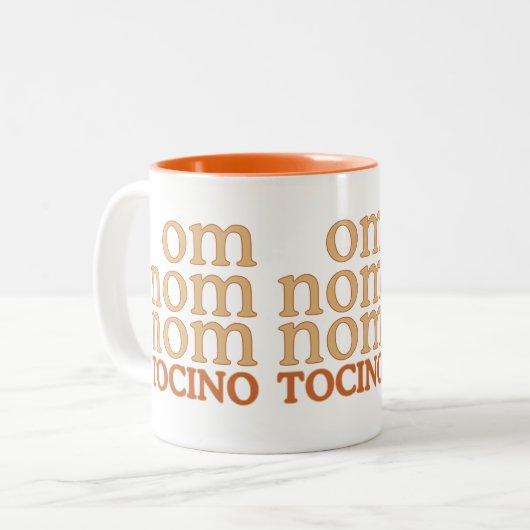 OM NOM NOM mmm... TOCINO Zweifarbige Tasse (Vorderseite Links)