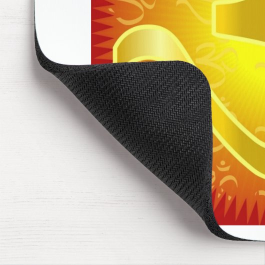 Om oder Om-Symbol in Gelb und Rot Mousepad (Ecke)