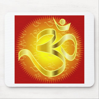 Om oder Om-Symbol in Gelb und Rot Mousepad
