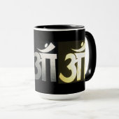 OM OM OM OM TASSE (VorderseiteRechts)