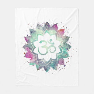 *~* OM Symbol Blumen Lotus Mandala Weiß Aquamarin Fleecedecke