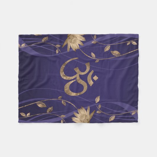 OM-Symbol-goldene Lotos-Blumen auf Lila Fleecedecke (Vorderseite (Horizontal))