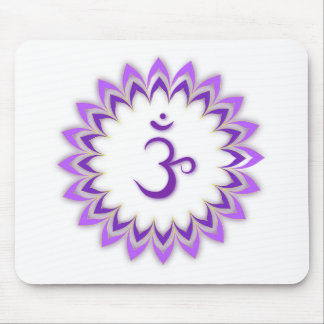 OM-Symbol/Krone Chakra Mousepad