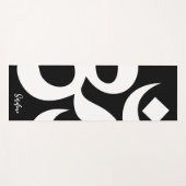 OM-Symbol mit Personalisiertem Namen Schwarz/Weiß Yogamatte (Vorderseite (Horizontal))