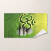 OM-Symbol mit Zensteinen auf leichtem Grün Badhandtuch Set (Handtuch)