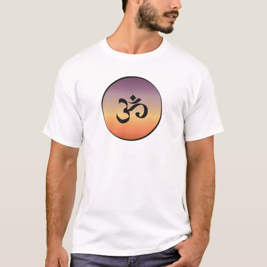 OM-Symbol T-Shirt (Vorderseite)