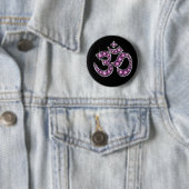 Om Symbol with "Garnet" Stones Button (Beispiel)