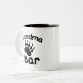 Oma Bear Zweifarbige Tasse (Vorderseite Links)