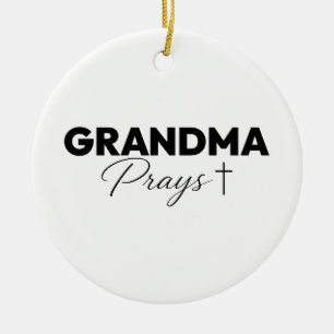 Oma betet 2026 Andenken Keramik Ornament