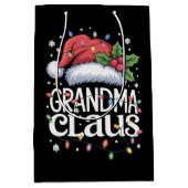 Oma Claus Christmas Lights Pajama Familienspiel Mittlere Geschenktüte (Vorderseite)