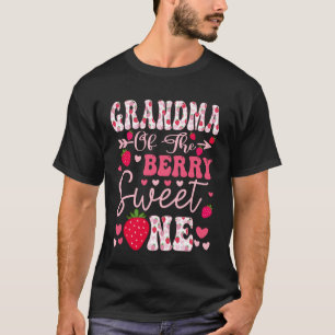 Oma der Berry Sweet One Erdbeere 1. Geburtstag T-Shirt