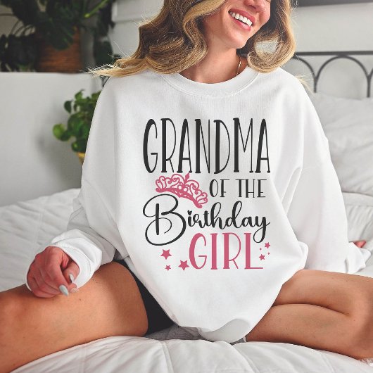 Oma der Geburtstagskinderfamilie Custom Sweatshirt