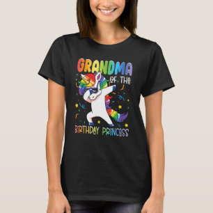 Oma der Geburtstagsprinzessin Girl Dabbing Uni T-Shirt