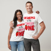 Oma der süßen Erdbeerfamilie Geburtstag T-Shirt (Unisex)