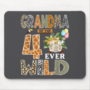 Oma der vier wilden Safari 4. Geburtstag Mousepad