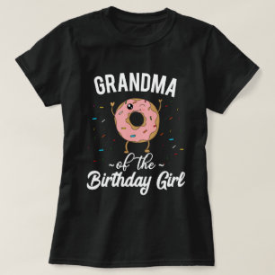 Oma des Geburtstagskindes Lustiger Donut T-Shirt