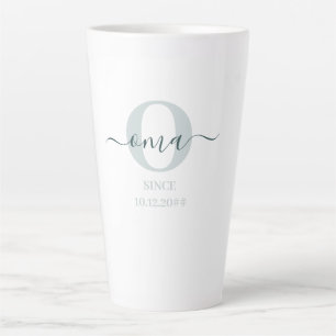 Oma Elegant Script Monogram Green White Latte Tass Milchtasse