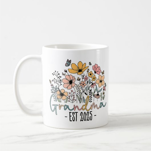 Oma Est 2025 Blumengrandma 2025 Kaffeetasse (Links)