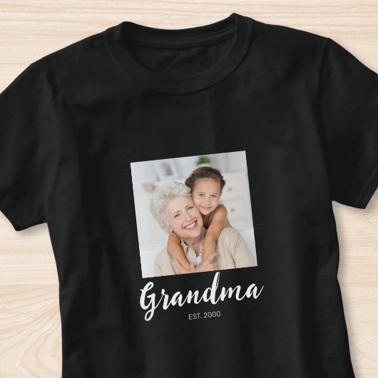 Oma Established Schrift Foto T-Shirt