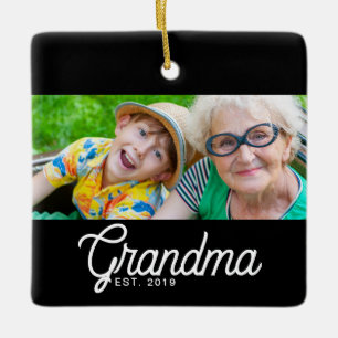 Oma Established Schwarz Weiß Schrift Foto Keramikornament