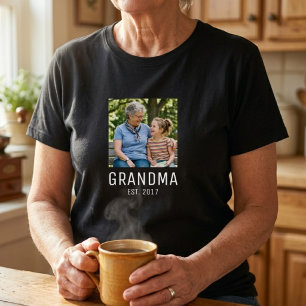 Oma gegründet Foto-Geschenk T-Shirt