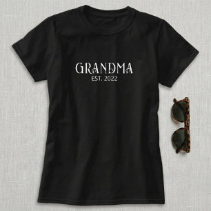 Oma gegründet Geschenk T-Shirt