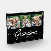 Oma gegründet Script Black 3 Foto (Links)