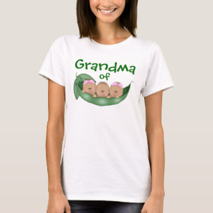 Oma gemischter Triplets mit dunkler Haut T-Shirt