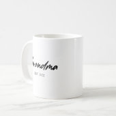 Oma Großmutter Custom Est Year Minimal einfach Kaffeetasse (Vorderseite Links)