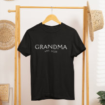 Oma hat ein neues Oma-Geschenk etabliert