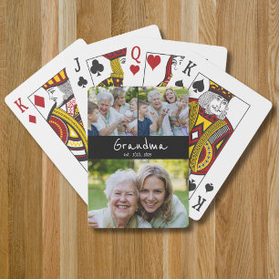 Oma hat modernes Skript Schwarz 3 Foto eingerichte Spielkarten