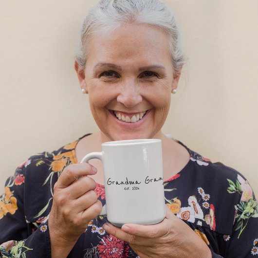 Oma hat neue Oma-Geschenke etabliert Kaffeetasse