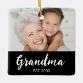 Oma hat Schwarz-Weiß-Script-Foto eingerichtet Keramikornament (Vorderseite)