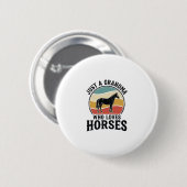 Oma liebt Pferde Vintage-Stich-Shirt-Design Button (Vorne & Hinten)