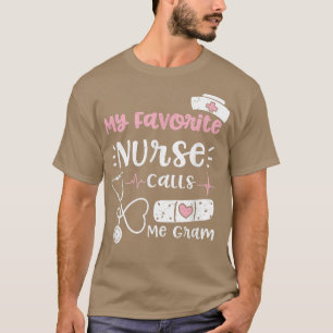Oma Meine Lieblingsnahrung nennt mich Gram - Nurse T-Shirt