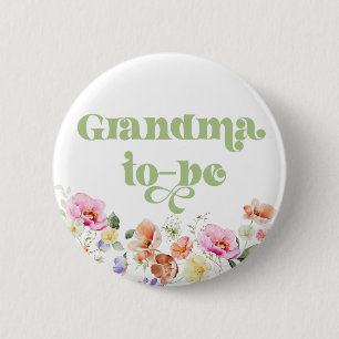 Oma mit Wildblumen wird Button