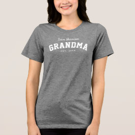 Oma Nachname Sportlicher einfacher Spaß Tri-Blend Shirt