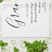 Oma Quote Elegantes Skript Schwarz und Weiß Geschirrtuch (Gefaltet)