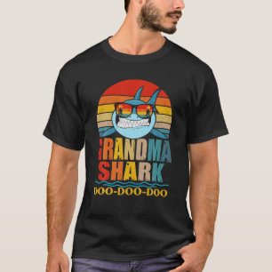 Oma Shark Doo Doo Muttertag Retro Vintag T-Shirt